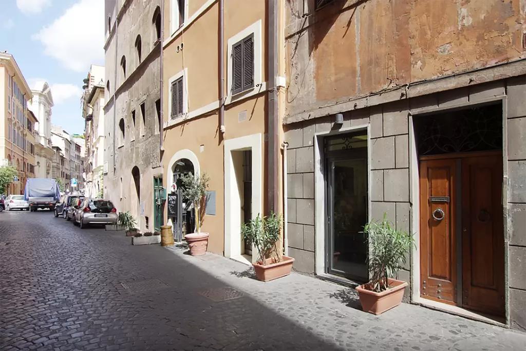 Monserrato Historical By Campo De' Fiori Rom